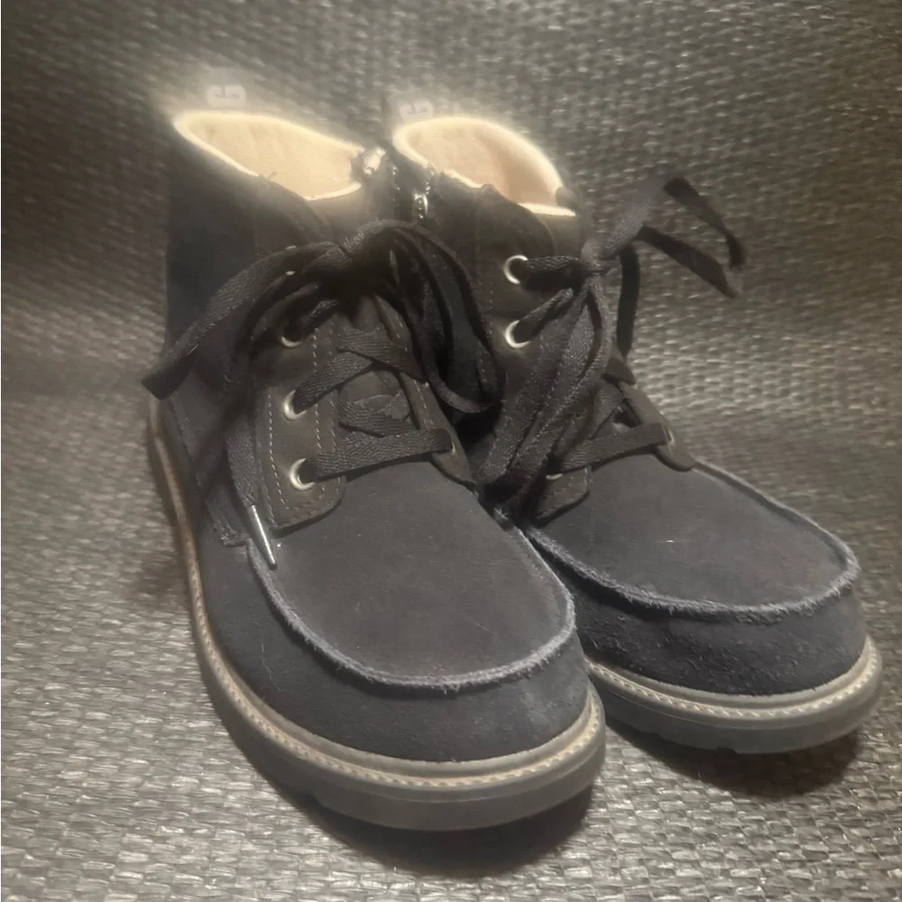 UGG Kids Black Suede Lace-Up Boots